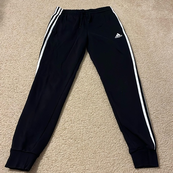 Bundle of 2 Adidas Sweatpants - Picture 2 of 11